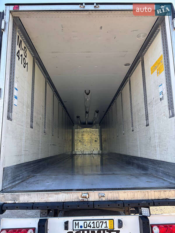 Рефрижератор напівпричіп Schmitz Cargobull SKO 24 2007 в Чернівцях
