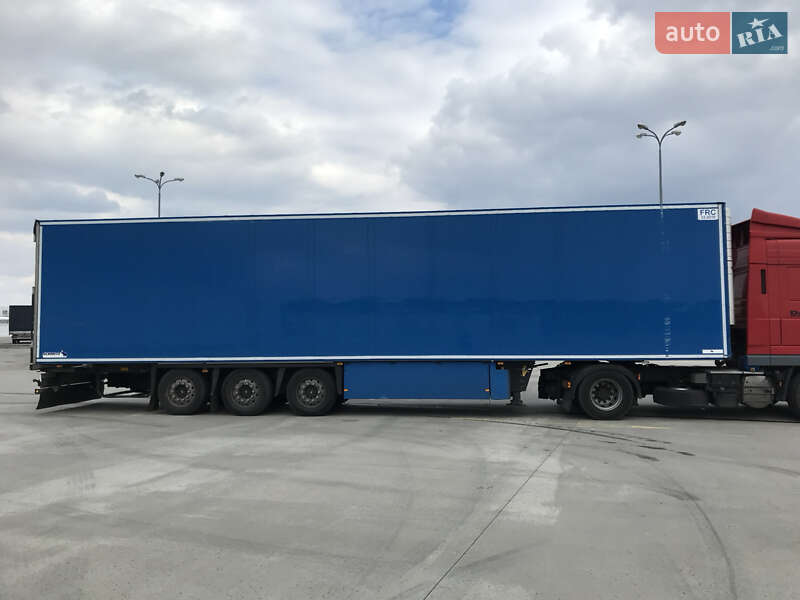 Рефрижератор напівпричіп Schmitz Cargobull SKO 24 2011 в Києві