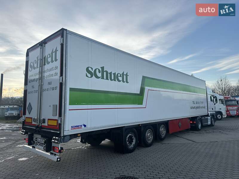 Рефрижератор полуприцеп Schmitz Cargobull SKO 24 2018 в Калуше