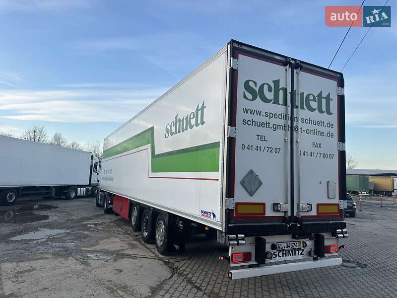 Рефрижератор полуприцеп Schmitz Cargobull SKO 24 2018 в Калуше
