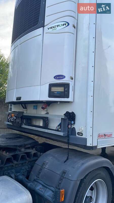 Рефрижератор полуприцеп Schmitz Cargobull SKO 24 2014 в Львове