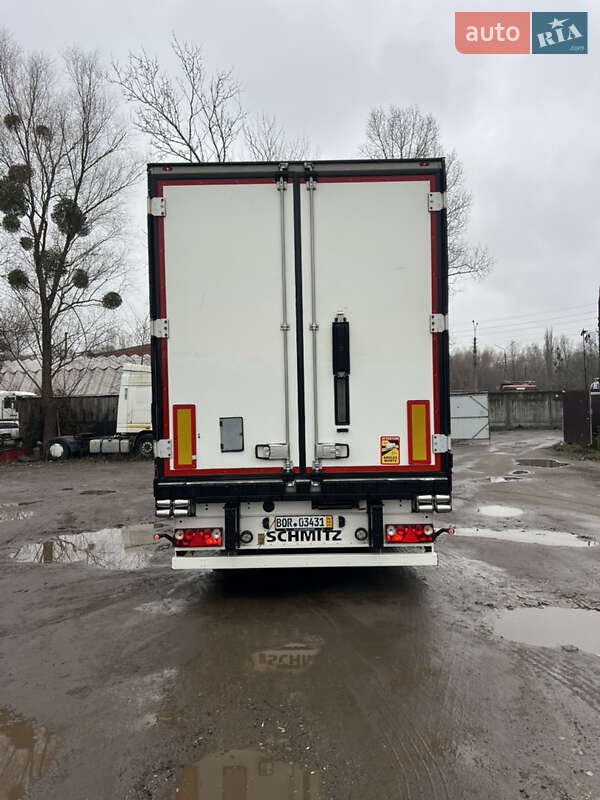 Рефрижератор полуприцеп Schmitz Cargobull SKO 24 2017 в Киеве
