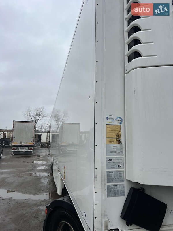 Рефрижератор полуприцеп Schmitz Cargobull SKO 24 2017 в Киеве