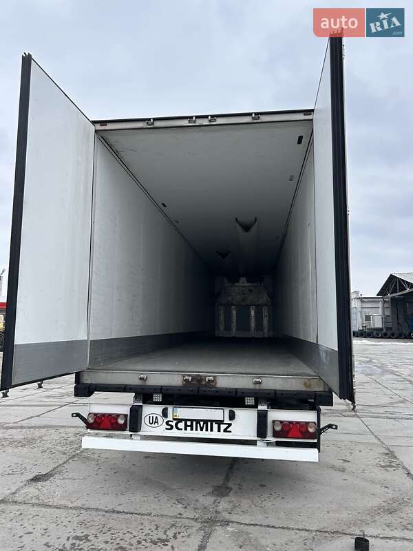Рефрижератор полуприцеп Schmitz Cargobull SKO 24 2014 в Киеве