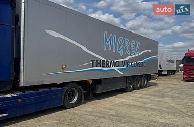 Рефрижератор напівпричіп Schmitz Cargobull SKO 24 2004 в Чернівцях