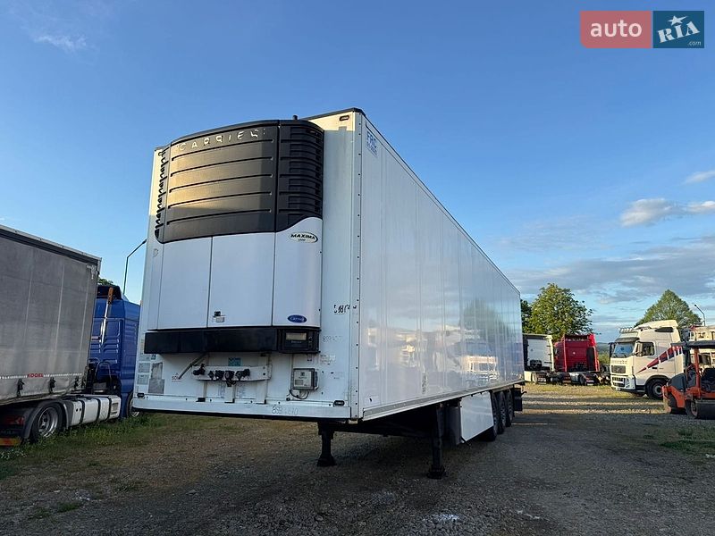 Рефрижератор полуприцеп Schmitz Cargobull SKO 24 2011 в Тячеве