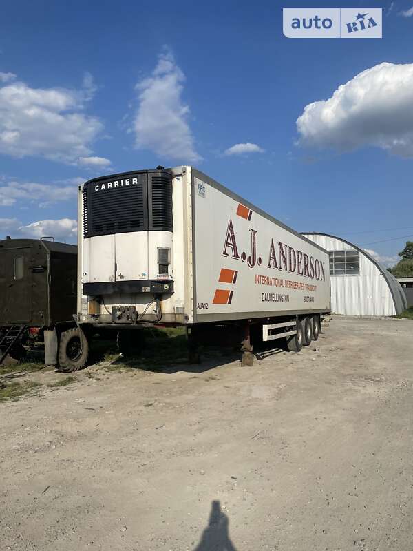 Рефрижератор напівпричіп Schmitz Cargobull SKO 1999 в Дніпрі