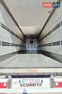 Рефрижератор полуприцеп Schmitz Cargobull SKO 2007 в 