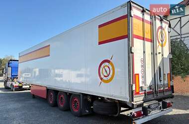 Рефрижератор полуприцеп Schmitz Cargobull SKO 2012 в 