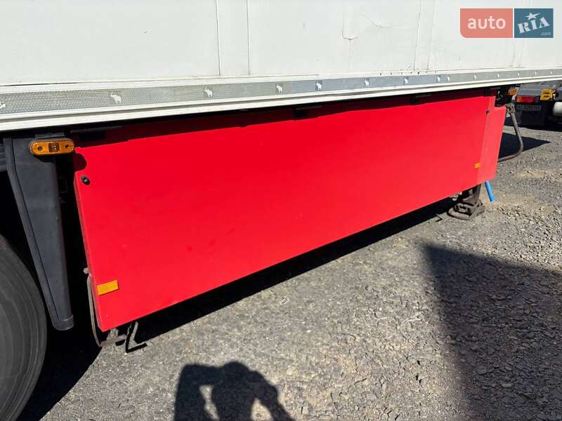 Рефрижератор полуприцеп Schmitz Cargobull SKO 2012 в Ковеле