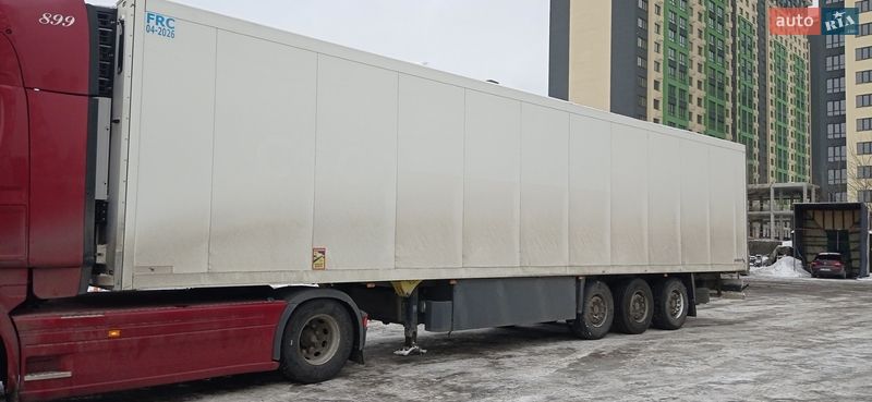 Рефрижератор полуприцеп Schmitz Cargobull SKO 2009 в Киеве