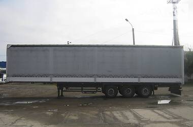 Бортовий напівпричіп Schmitz Cargobull SO1 2007 в Мукачевому