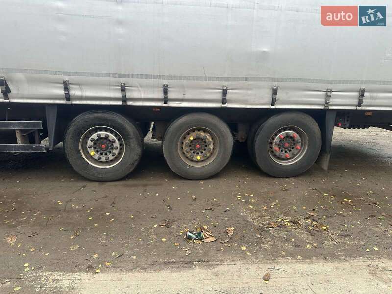 Тентований борт (штора) - напівпричіп Schmitz Cargobull SO1 2007 в Львові