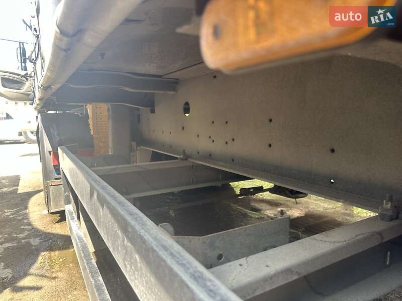 Тентований борт (штора) - напівпричіп Schmitz Cargobull SO1 2007 в Львові