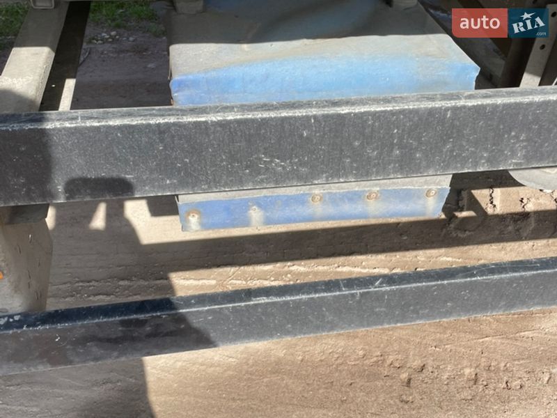 Тентованный борт (штора) - полуприцеп Schmitz Cargobull SO1 2013 в Буче