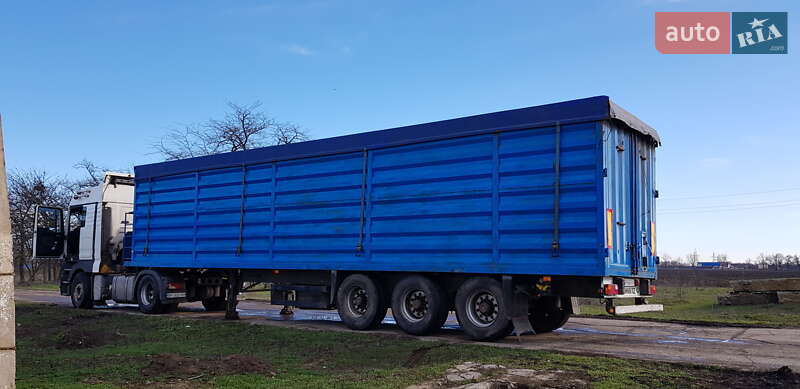 Зерновоз - полуприцеп Schmitz Cargobull SPR 24 2003 в Измаиле