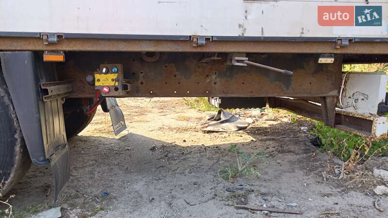 Тентованный борт (штора) - полуприцеп Schmitz Cargobull SPR 24 2003 в Киеве фото 12 Тентованный борт (штора) - полуприцеп Schmitz Cargobull SPR 24 2003 в Киеве