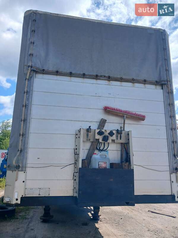 Тентованный борт (штора) - полуприцеп Schmitz Cargobull SPR 24 2002 в Львове
