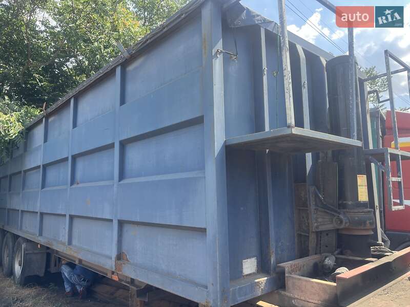 Зерновоз - напівпричіп Schmitz Cargobull SPR 24 1998 в Миколаєві фото Зерновоз - напівпричіп Schmitz Cargobull SPR 24 1998 в Миколаєві