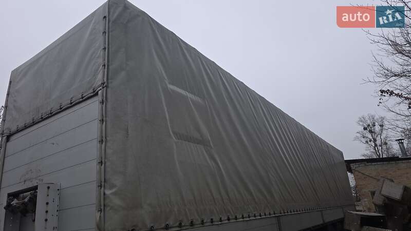 Бортовий напівпричіп Schmitz Cargobull SPR 24 2008 в Полтаві