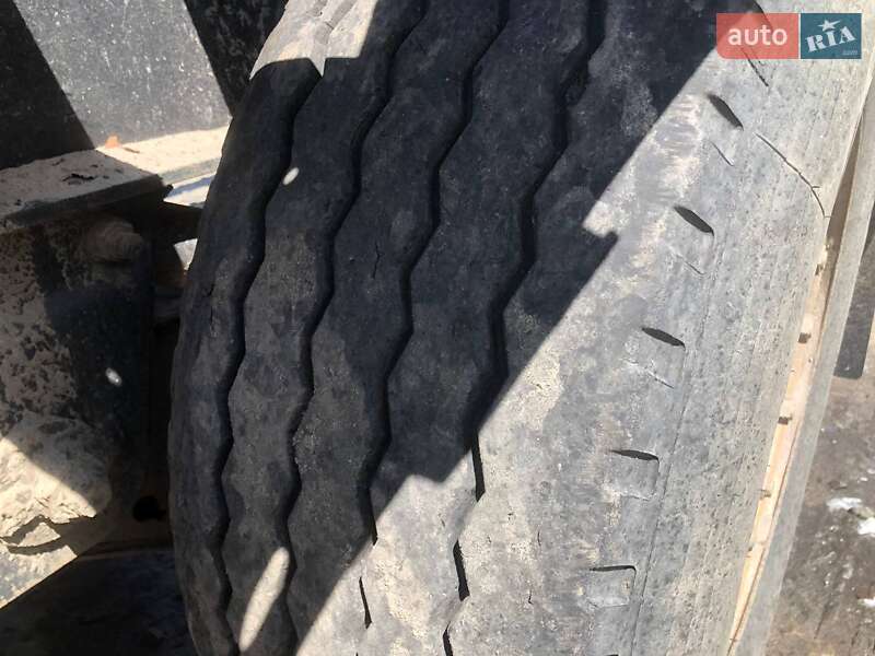 Лісовоз / Сортиментовоз - напівпричіп Schmitz Cargobull SPR 1995 в Ковелі