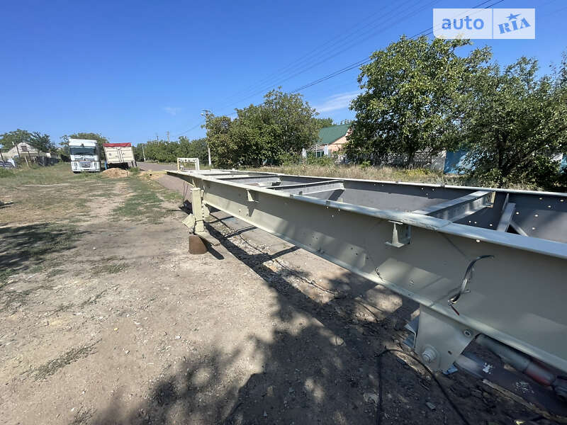 Зерновоз - полуприцеп Schmitz S-01 2001 в Николаеве