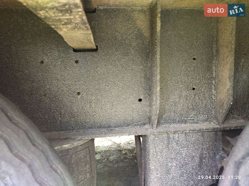 Зерновоз - полуприцеп Schmitz S-01 2000 в Варве