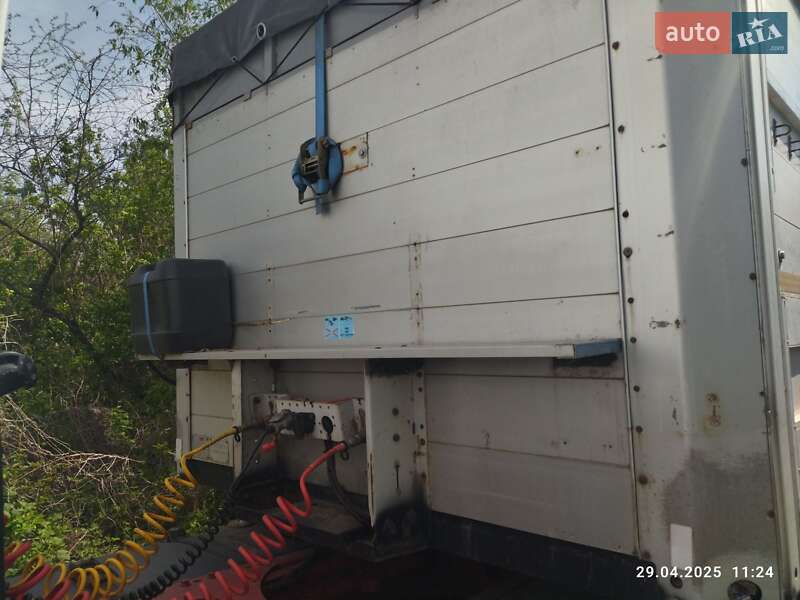 Зерновоз - полуприцеп Schmitz S-01 2000 в Варве
