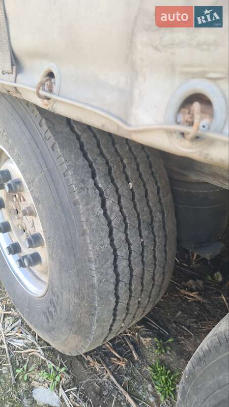 Тентованный борт (штора) - полуприцеп Schmitz S-01 2012 в Львове