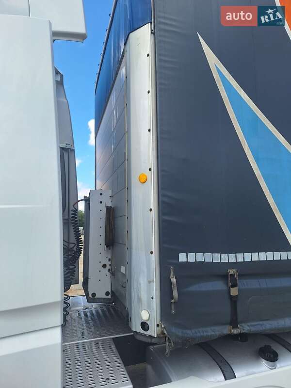 Тентований борт (штора) - напівпричіп Schmitz S-01 2008 в Одесі