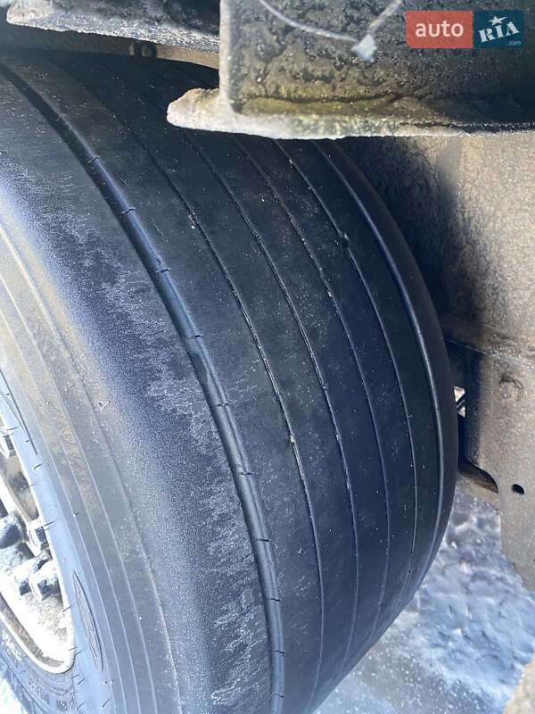 Тентованный борт (штора) - полуприцеп Schmitz S-01 2008 в Киеве фото 6 Тентованный борт (штора) - полуприцеп Schmitz S-01 2008 в Киеве