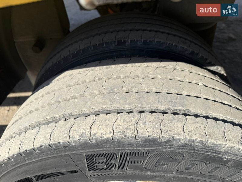 Тентованный борт (штора) - полуприцеп Schmitz S-01 2006 в Львове