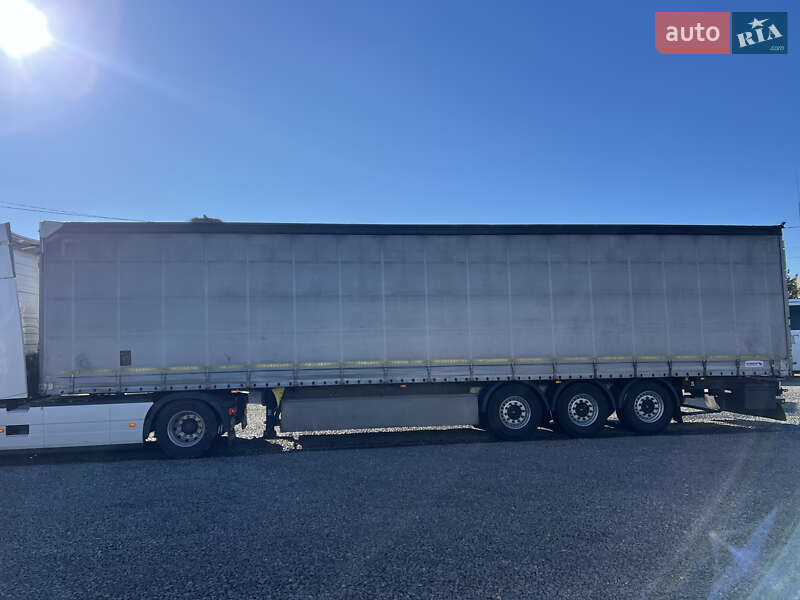 Тентованный борт (штора) - полуприцеп Schmitz SCB 2016 в Иршаве