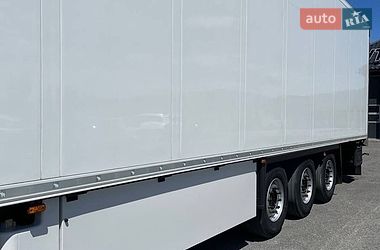 Рефрижератор полуприцеп Schmitz SCB 2014 в Иршаве