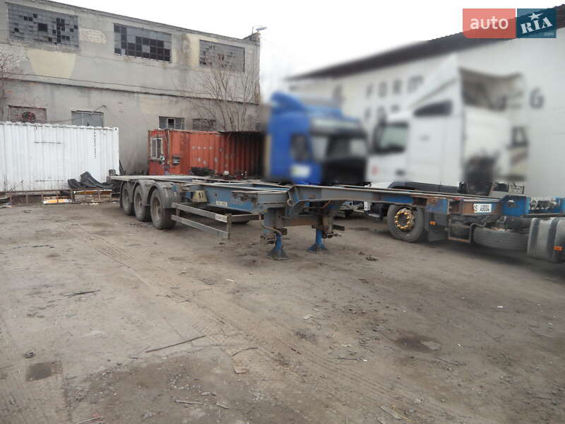Контейнеровоз напівпричіп Schmitz SCS 24 2004 в Одесі