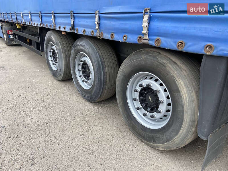 Тентований борт (штора) - напівпричіп Schmitz SCS 24 2007 в Києві
