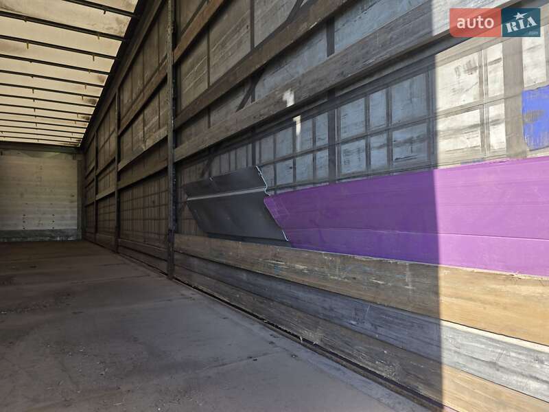 Тентований борт (штора) - напівпричіп Schmitz SCS 24 2013 в Тячеві