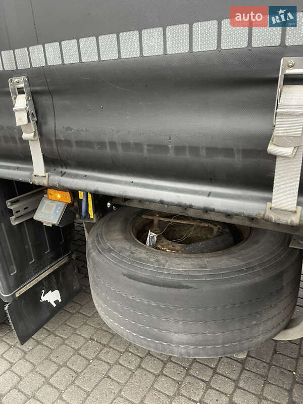 Тентований борт (штора) - напівпричіп Schmitz SCS L24 2016 в Мукачевому