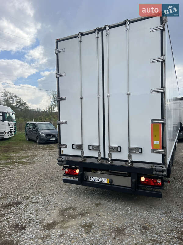 Schmitz SCS L24 2014