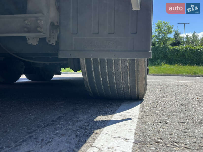 Тентований борт (штора) - напівпричіп Schmitz SCS L24 2017 в Львові