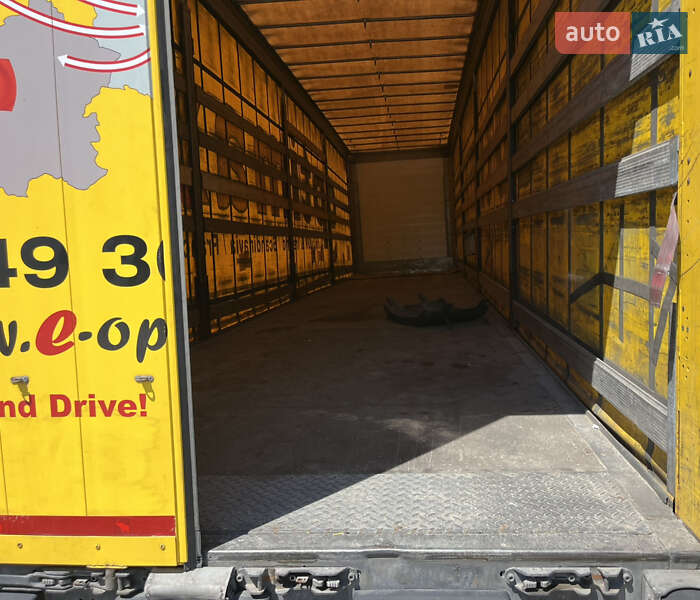 Тентований борт (штора) - напівпричіп Schmitz SCS L24 2017 в Львові
