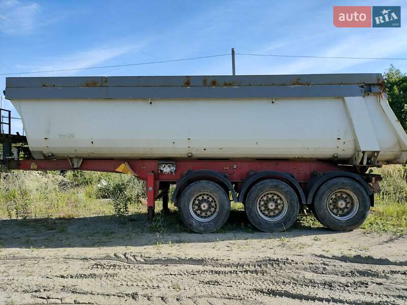 Другие прицепы Schmitz SKI 24 2003 в Вараше фото Другие прицепы Schmitz SKI 24 2003 в Вараше