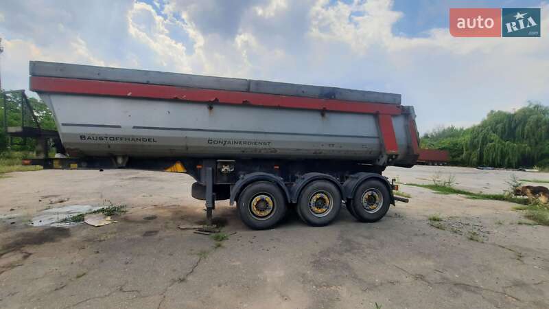 Самосвал полуприцеп Schmitz SKI 24 2004 в Немирове фото 2 Самосвал полуприцеп Schmitz SKI 24 2004 в Немирове