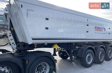 Самоскид напівпричіп Schmitz SKI 24 2022 в Косові