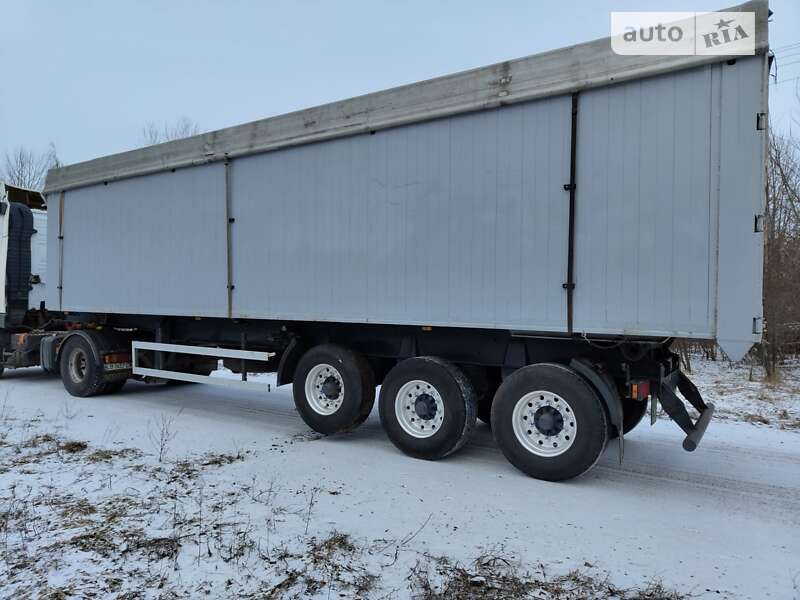 Самосвал полуприцеп Schmitz SKI 24 2002 в Нежине