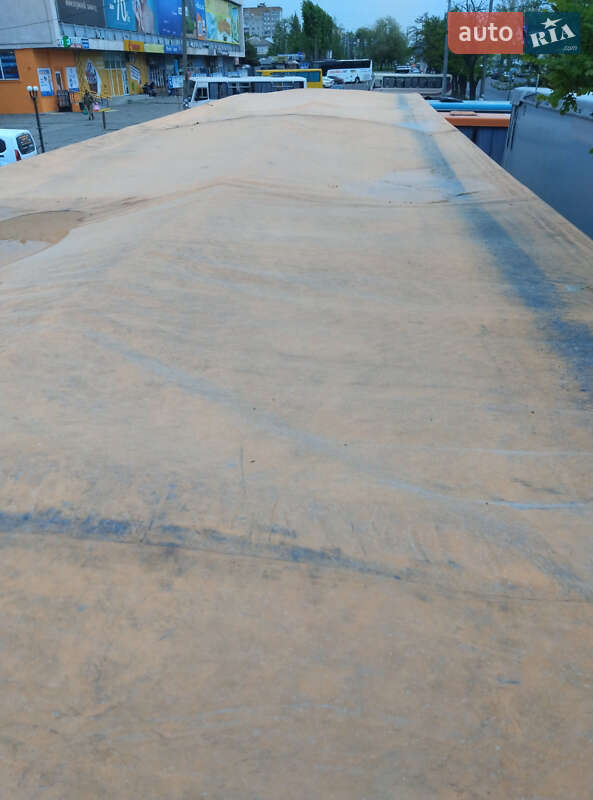 Зерновоз - полуприцеп Schmitz SKI 24 2009 в Днепре