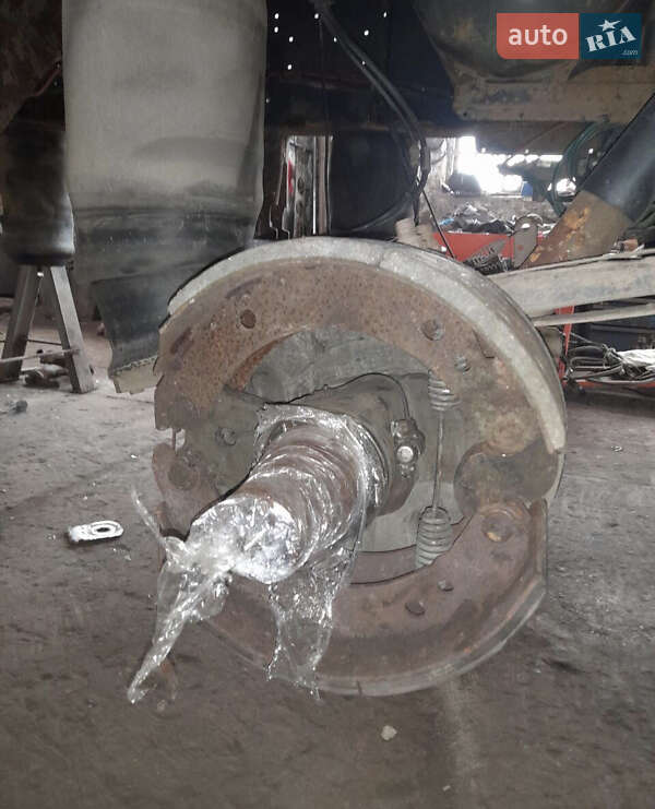 Самосвал полуприцеп Schmitz SKI 24 2010 в Львове фото 32 Самосвал полуприцеп Schmitz SKI 24 2010 в Львове