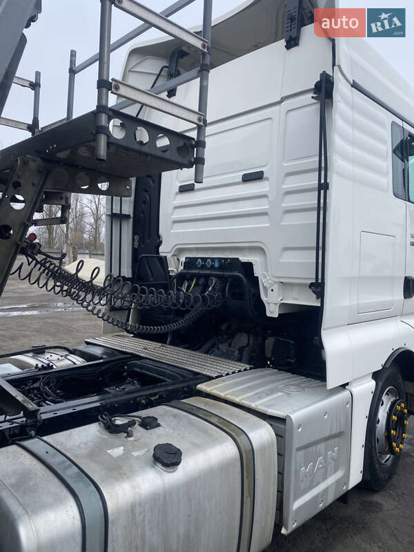 Зерновоз - полуприцеп Schmitz SKI 24 2014 в Кременчуге