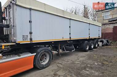 Зерновоз - полуприцеп Schmitz SKI 24 2000 в 