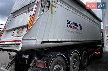 Зерновоз - полуприцеп Schmitz SKI 24 2011 в 